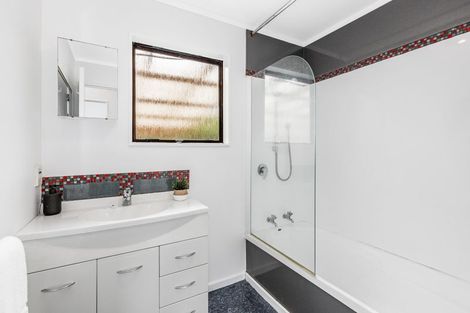 Photo of property in 176 Akatarawa Road, Birchville, Upper Hutt, 5018