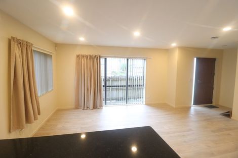 Photo of property in Hibiscus Garden, 8 Lavender Garden Lane, Oteha, Auckland, 0632