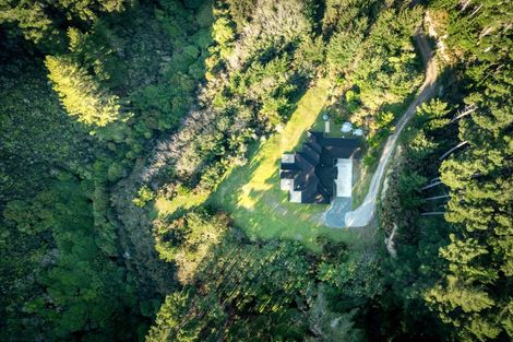 Photo of property in 150 Makara Road, Makara, Karori, 6972