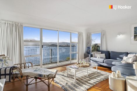 Photo of property in 35 Oxley Crescent, Broad Bay, Dunedin, 9014