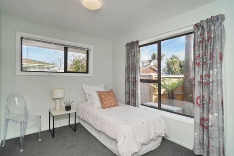 Photo of property in 1/52 Selwyn Street, Somerfield, Christchurch, 8024