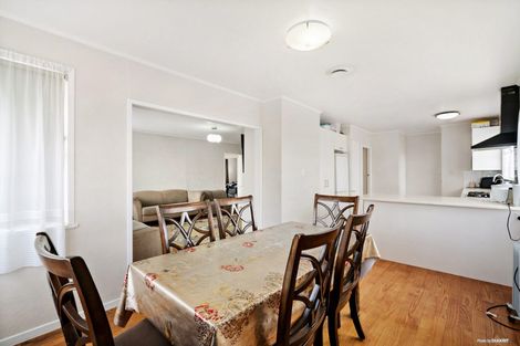 Photo of property in 58 Universal Drive, Henderson, Auckland, 0610