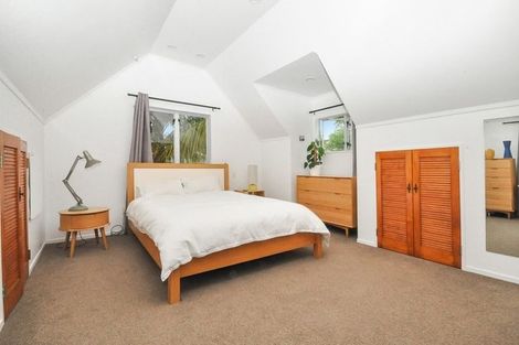 Photo of property in 19 Rehia Road, Massey, Auckland, 0614