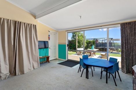 Photo of property in 73 Keepa Road, Coastlands, Whakatane, 3191