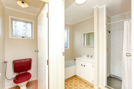 Photo of property in 13 Parris Street, Moturoa, New Plymouth, 4310