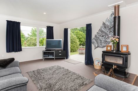 Photo of property in 35 Royd Road West, Makauri, Gisborne, 4071