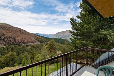 Photo of property in 156 Alpine Retreat Road, Ben Lomond, Queenstown, 9371