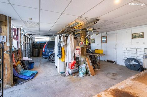 Photo of property in 241 Ravensbourne Road, Ravensbourne, Dunedin, 9022