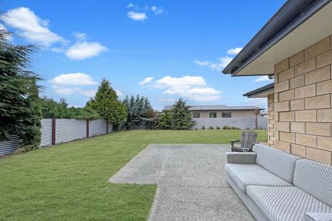 Photo of property in 14 Irishman Drive, Twizel, 7901