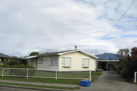 Photo of property in 36 Meihana Street, Takaka, 7110