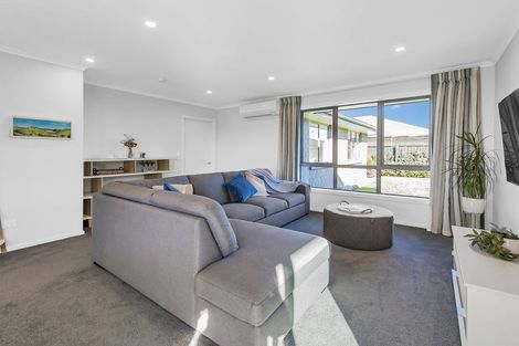 Photo of property in 15 Ishwar Ganda Boulevard, Halswell, Christchurch, 8025