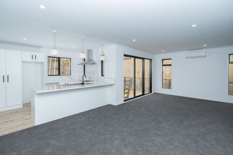 Photo of property in 2/44 Glenview Terrace, Glenview, Hamilton, 3206