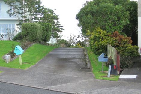 Photo of property in 25 Rushden Terrace, Red Beach, 0932