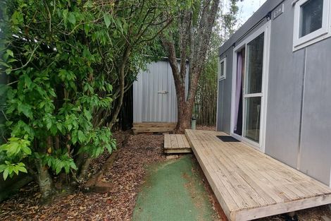 Photo of property in 1 Wilson Road, Glen Eden, Auckland, 0602