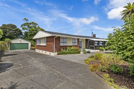 Photo of property in 3 Brassey Street, Waverley, 4510