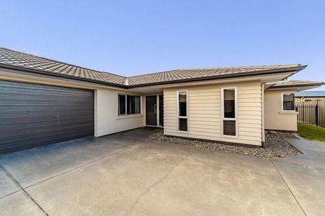 Photo of property in 15 Portland Place, Poraiti, Napier, 4112