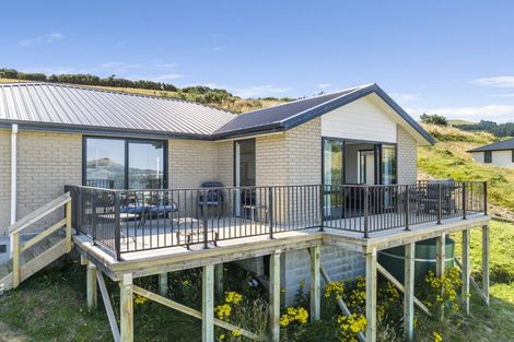 Photo of property in 10 Goddard Way, Sawyers Bay, Port Chalmers, 9023