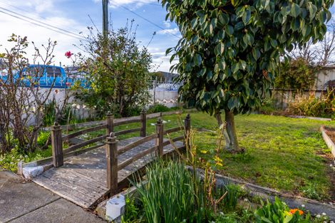 Photo of property in 13 Cradock Street, South New Brighton, Christchurch, 8062
