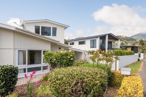 Photo of property in 2/6 Shakespeare Walk, The Wood, Nelson, 7010