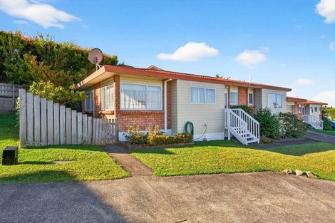 Photo of property in 130j Lakeside Drive, Orewa, 0931