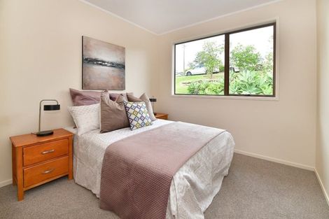 Photo of property in 73 Arran Road, Browns Bay, Auckland, 0630