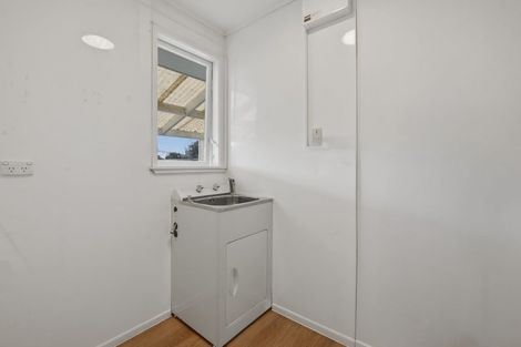 Photo of property in 5 Kouma Place, Fairy Springs, Rotorua, 3015