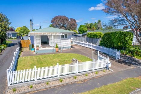 Photo of property in 14 Riverlea Road, Riverlea, Hamilton, 3216