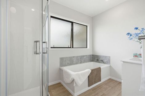 Photo of property in 140 Craig Road, Pollok, Waiuku, 2683