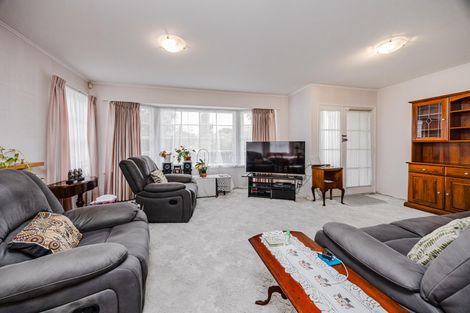 Photo of property in 44 Heybridge Street, Manurewa, Auckland, 2102