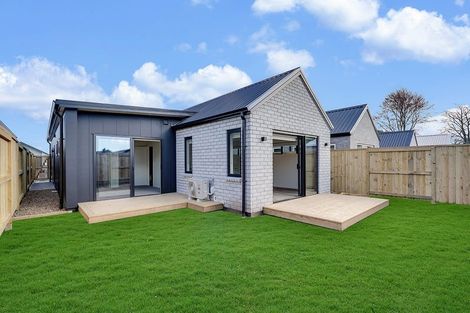 Photo of property in 8 Fisher Road, Cambridge, 3434