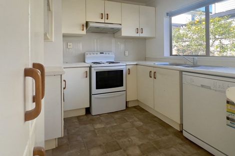 Photo of property in 2/89 Hillsborough Road, Hillsborough, Auckland, 1042