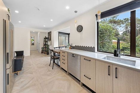 Photo of property in 206 Glengarry Road, Glen Eden, Auckland, 0602