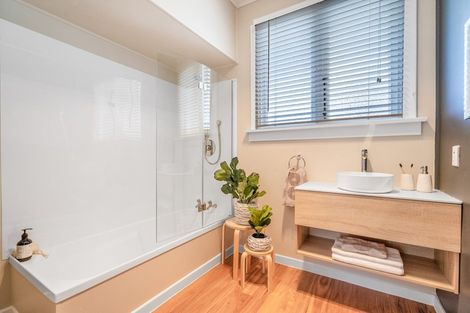 Photo of property in 42 Antrim Street, Windsor, Invercargill, 9810