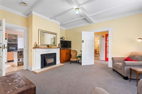 Photo of property in 2 Kent Road, Regent, Whangarei, 0112