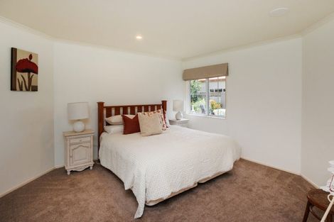 Photo of property in 10 Pastoral Lane, Hokowhitu, Palmerston North, 4410