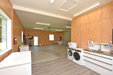 Photo of property in 674 Ryal Bush Wallacetown Road, Wallacetown, Invercargill, 9874