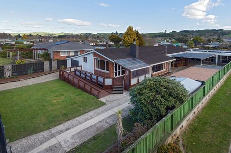 Photo of property in 14 Kamahi Place, Pukehangi, Rotorua, 3015