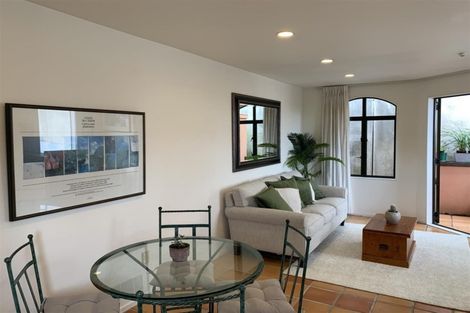 Photo of property in 9/10 Cleveland Road, Parnell, Auckland, 1052