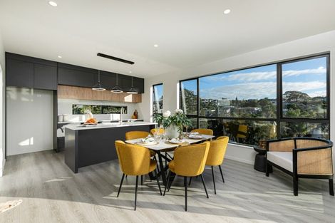 Photo of property in 1/20 Penzance Road, Mairangi Bay, Auckland, 0630