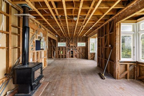 Photo of property in 3 Onslow Road, Bluff Hill, Napier, 4110