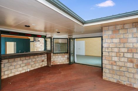 Photo of property in 4 Vela Place, Clarks Beach, 2122