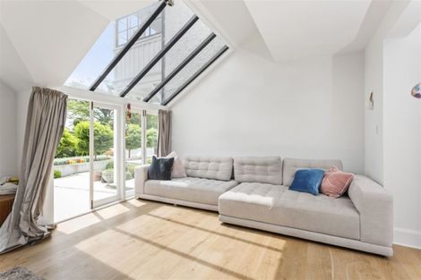 Photo of property in 35 Knowles Street, St Albans, Christchurch, 8052