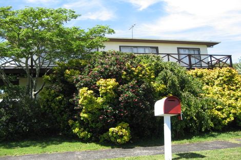 Photo of property in 138 Torkar Road, Clarks Beach, 2122