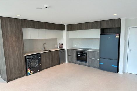 Photo of property in 2f/30 Westward Ho, Glen Eden, Auckland, 0602