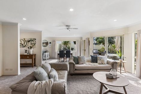 Photo of property in 6b Tui Street, Torbay, Auckland, 0630