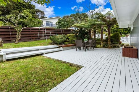 Photo of property in 12 Gretel Place, Hillcrest, Auckland, 0627
