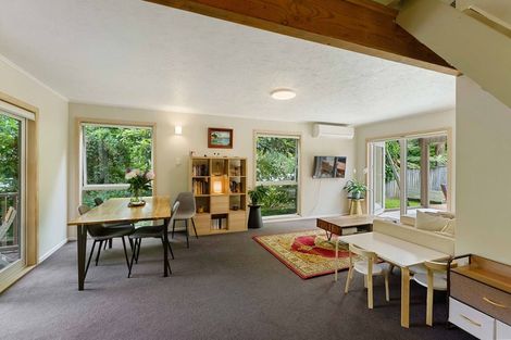 Photo of property in 98 Leinster Avenue, Raumati South, Paraparaumu, 5032