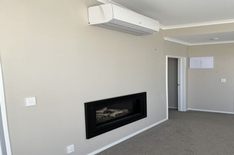 Photo of property in 15a Esther Street, Martinborough, 5711