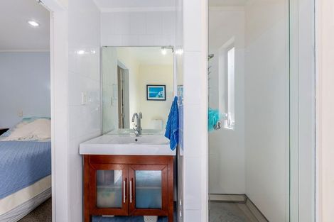 Photo of property in 15 Cassley Crescent, Papakowhai, Porirua, 5024