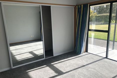 Photo of property in 1/69 Stanley Road, Glenfield, Auckland, 0629